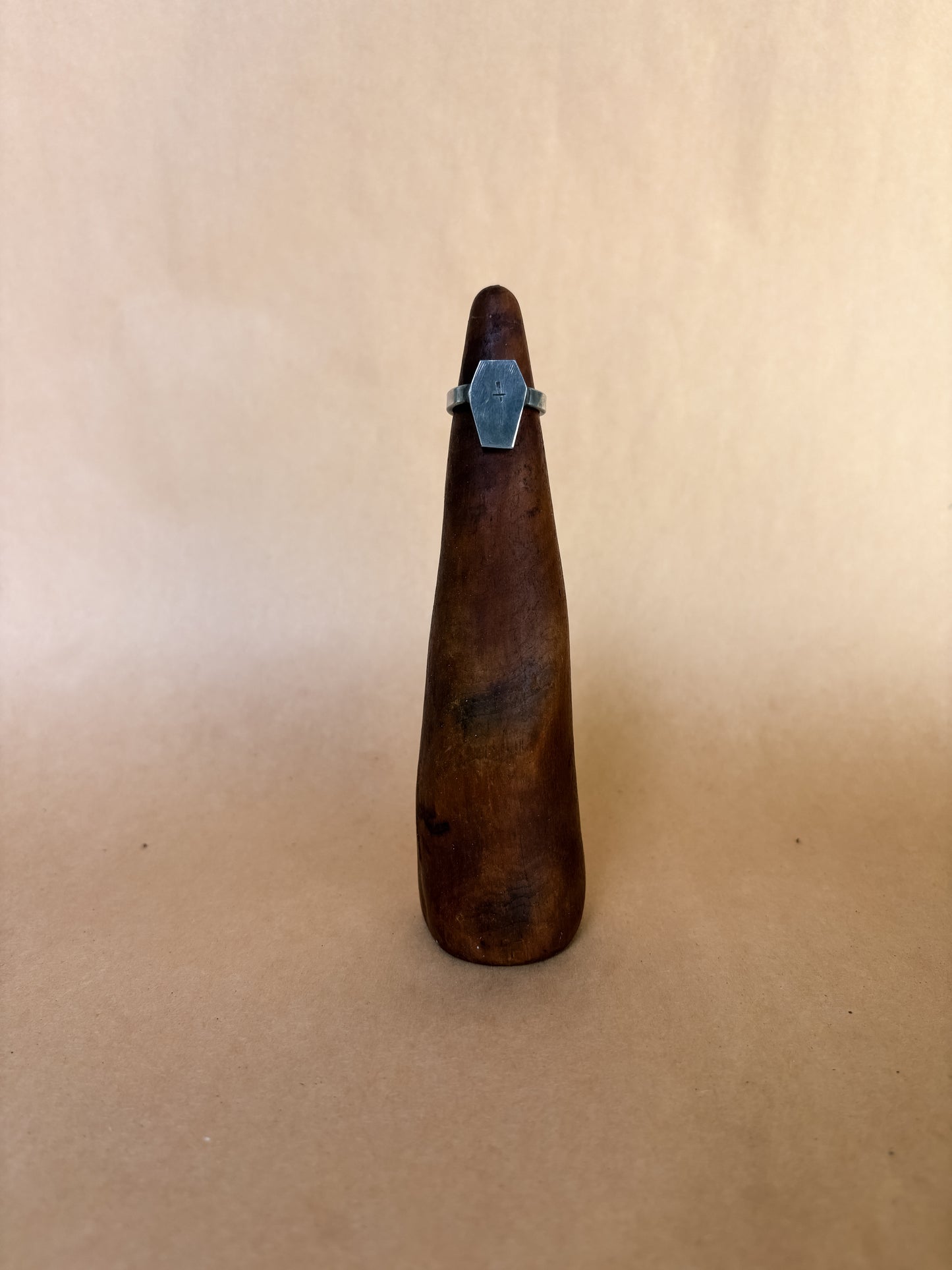 coffin ring