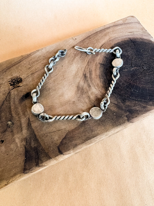 twisted dot link bracelet