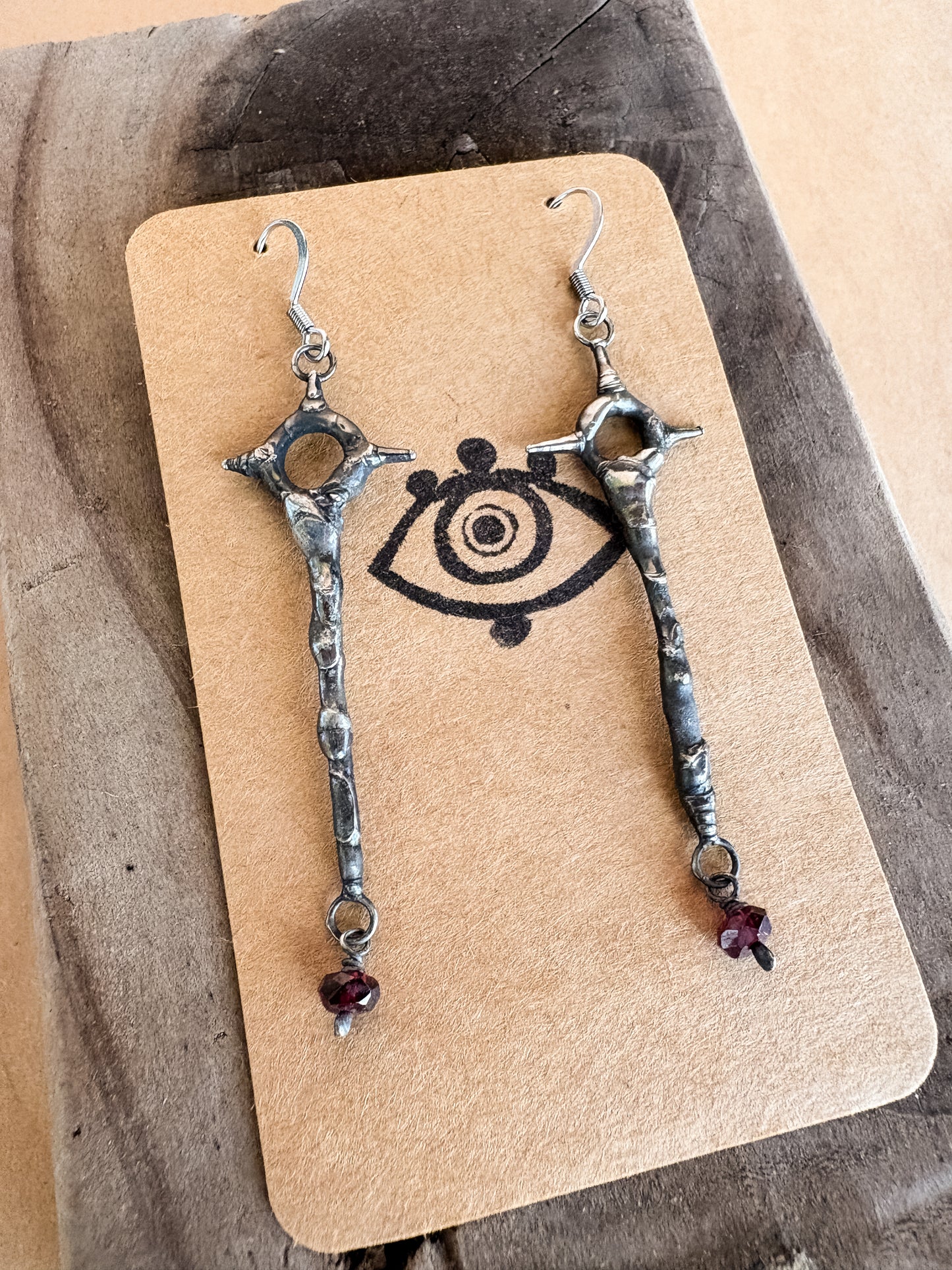 garnet scepter earrings