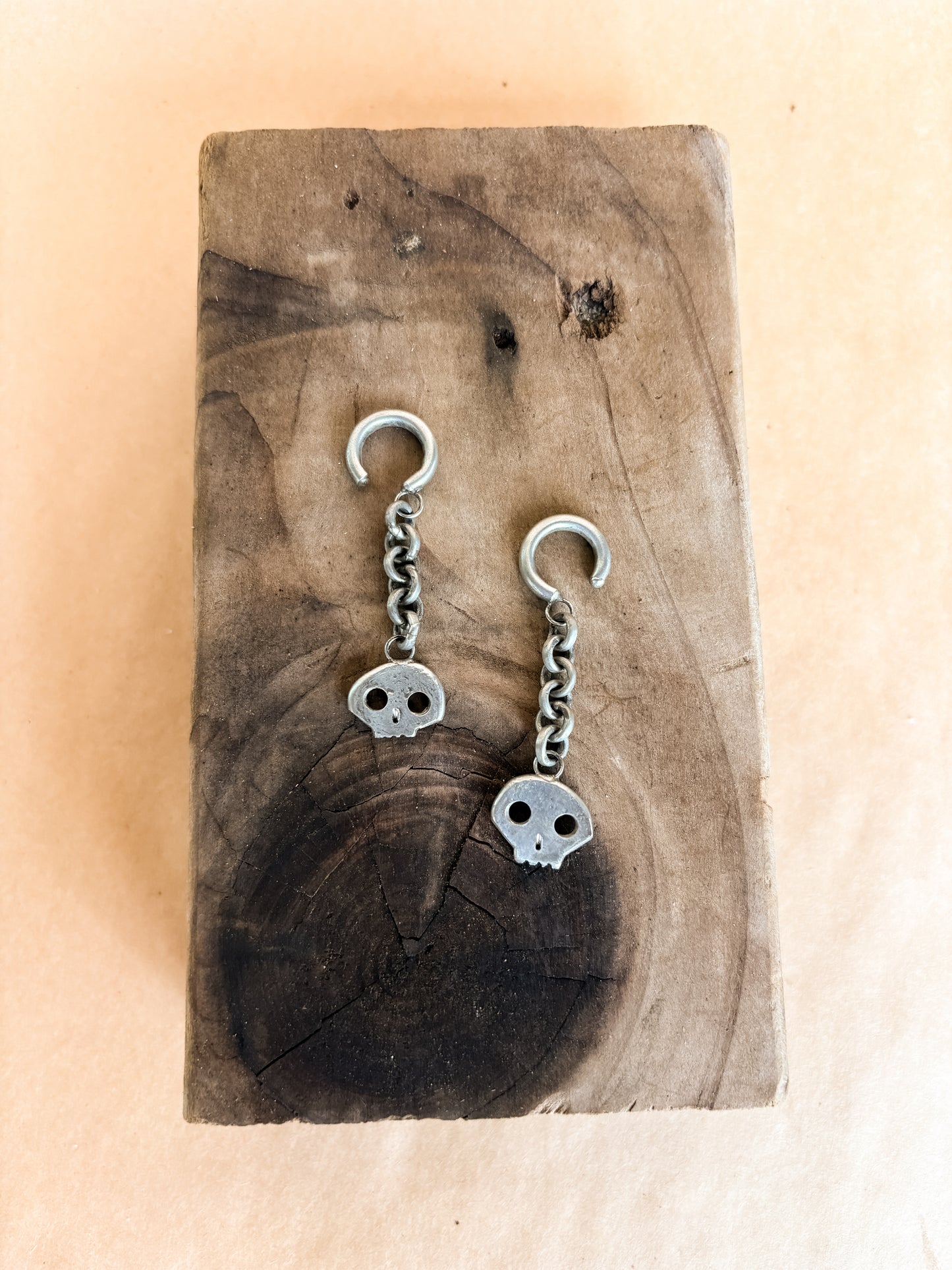 skull ear weights