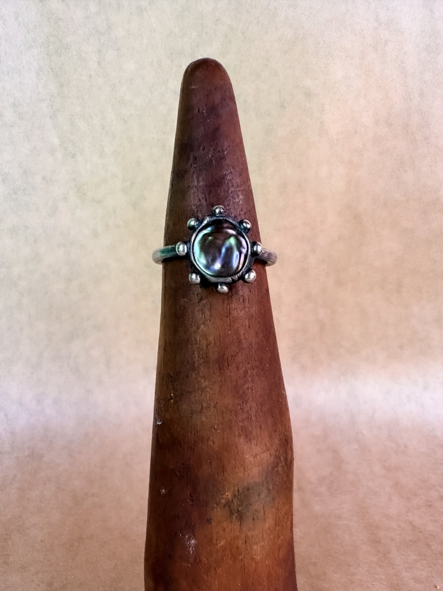 black pond ring