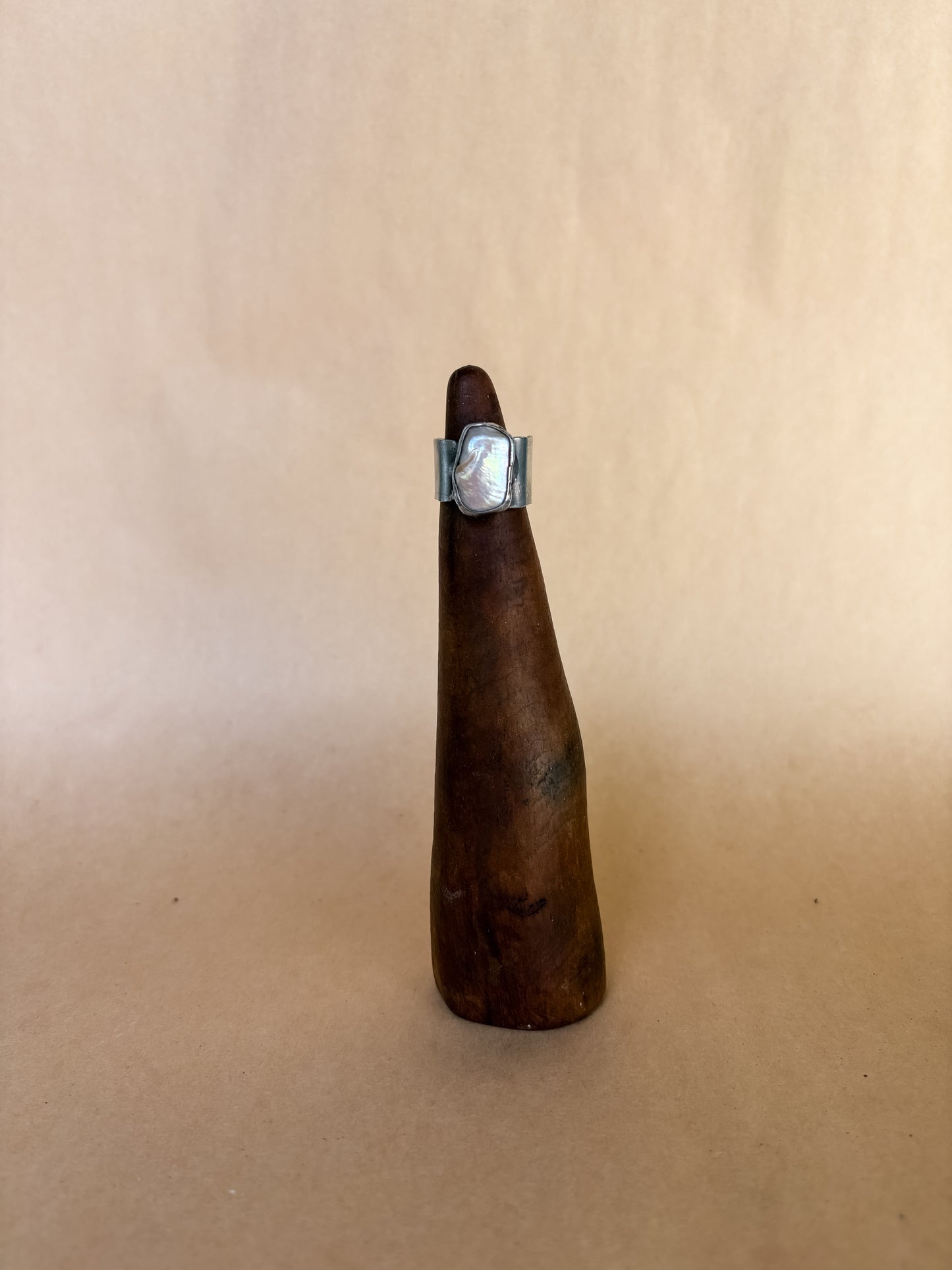 chunky pearl wide band ring