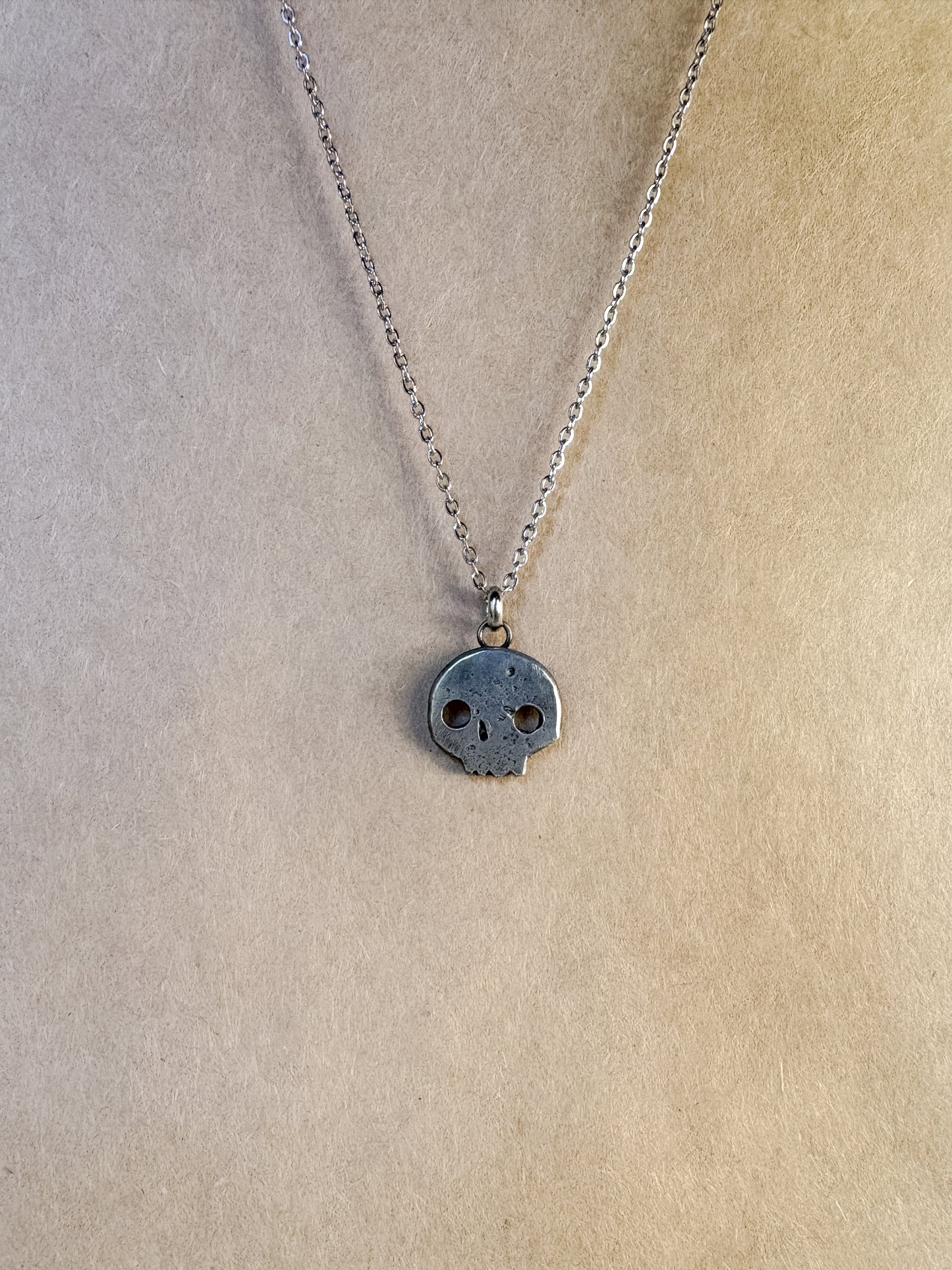 skull stacker necklace