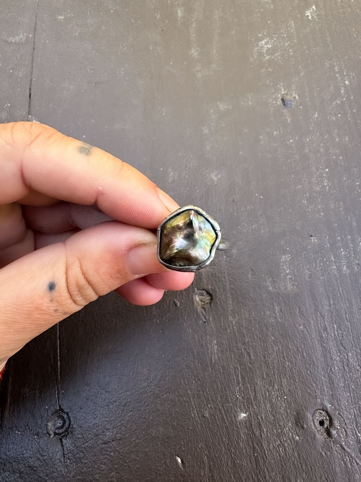pearl slate ring