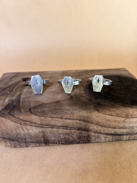 coffin ring