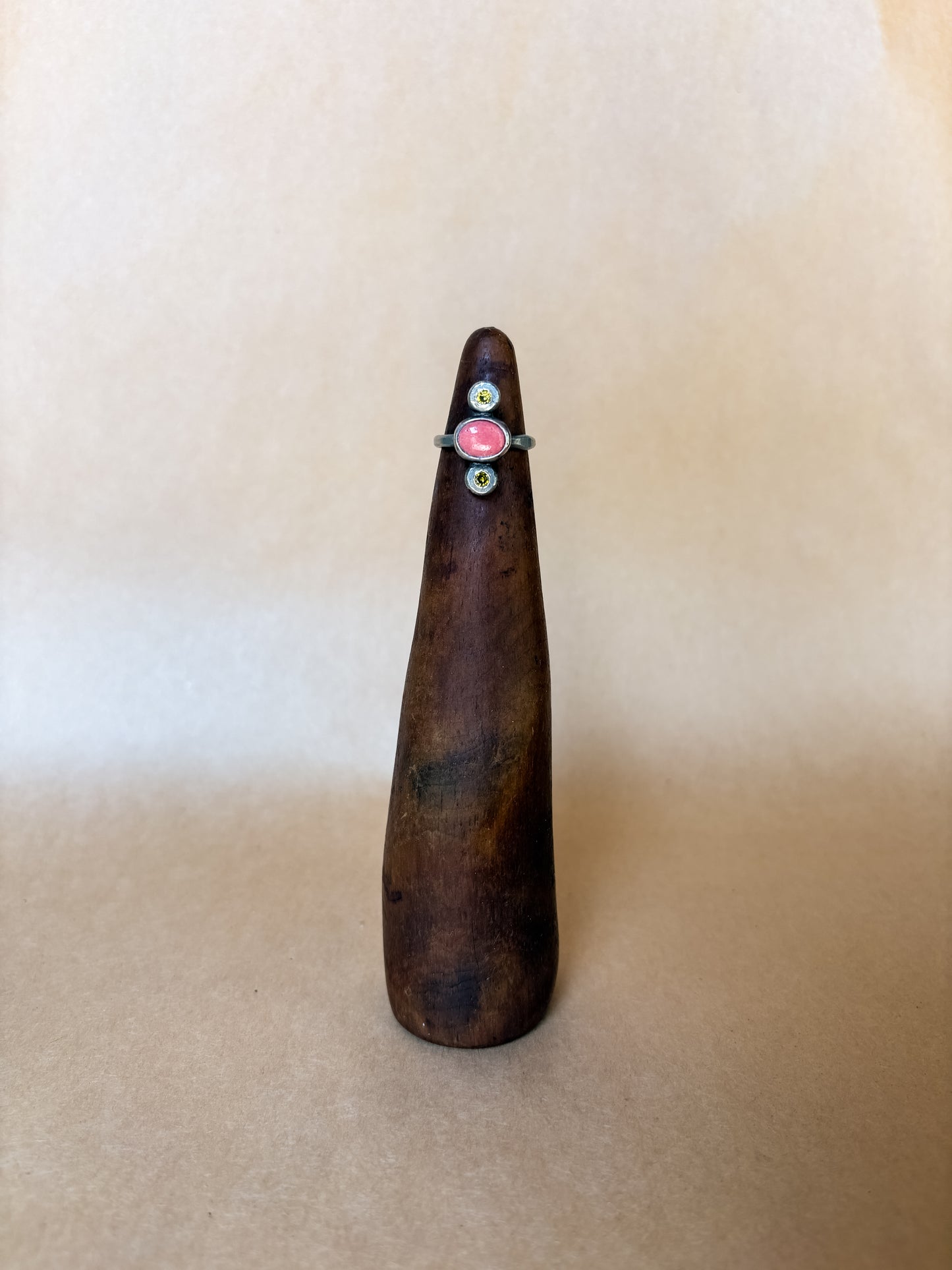 olive & sunset pink ring