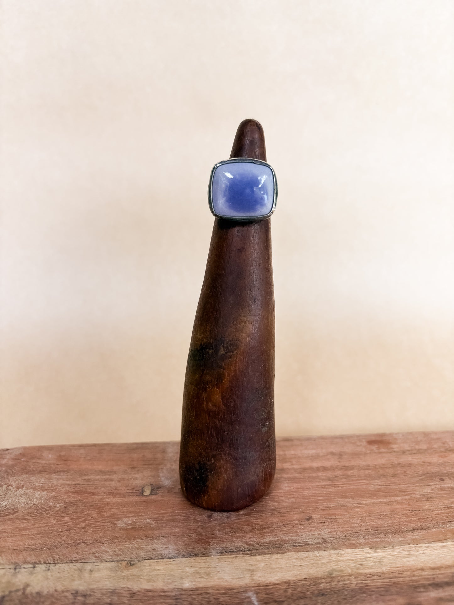 lavender window ring