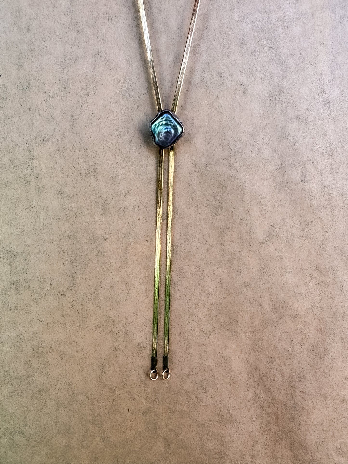 blue diamond pearl snake bolo