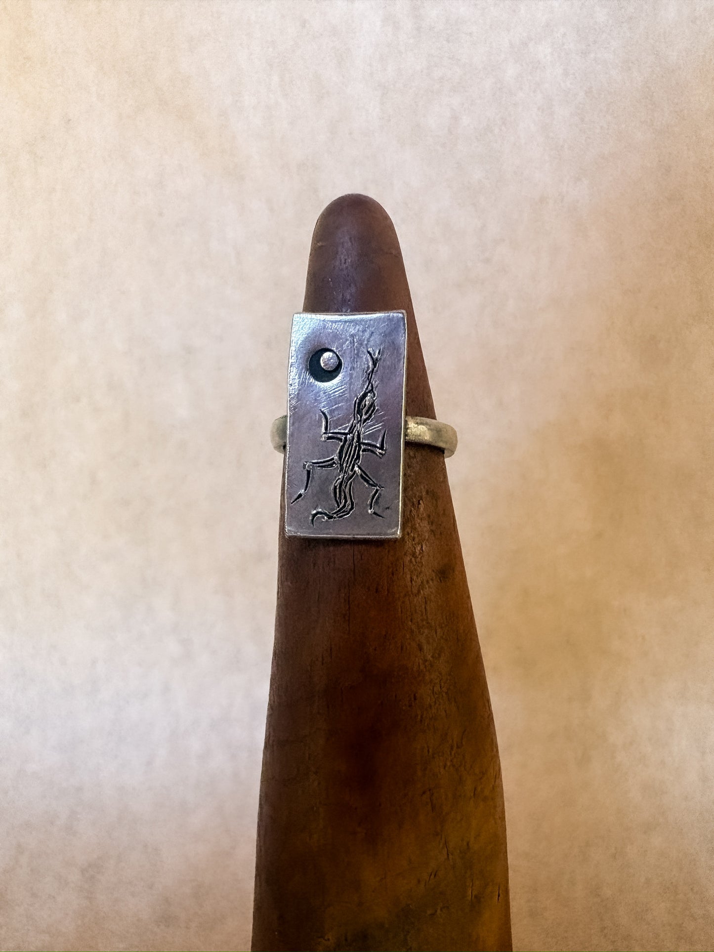 moon lizard panel ring