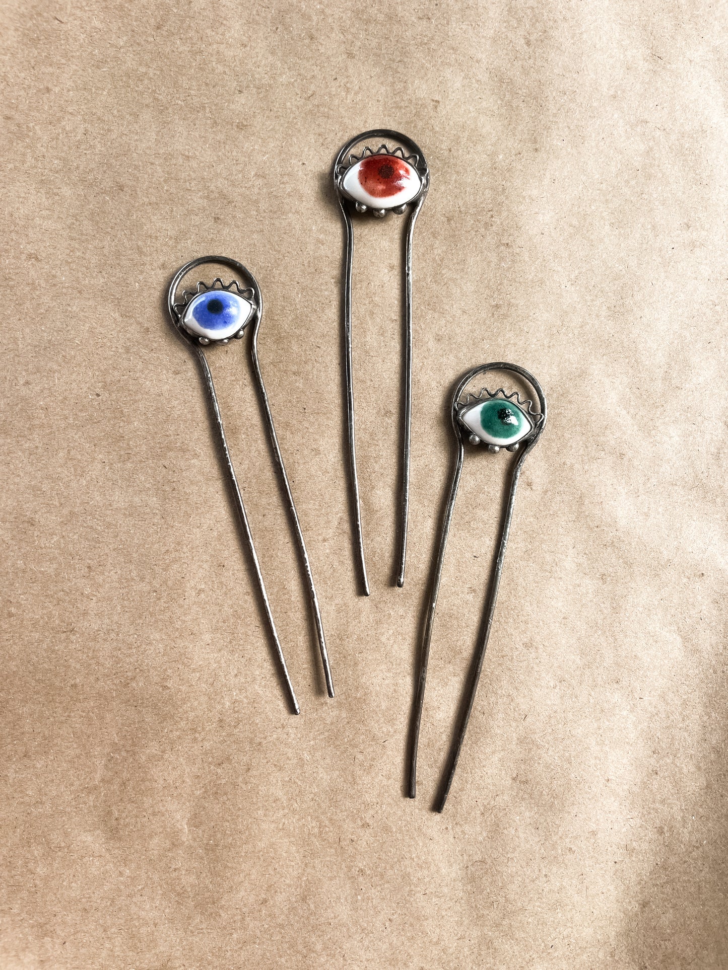 wiggle lash eye hair pin