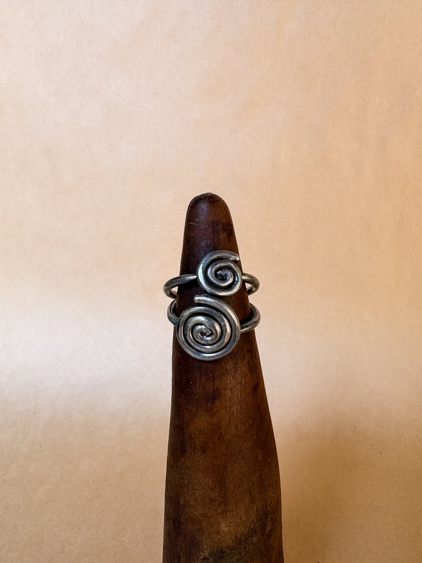 swirl ring