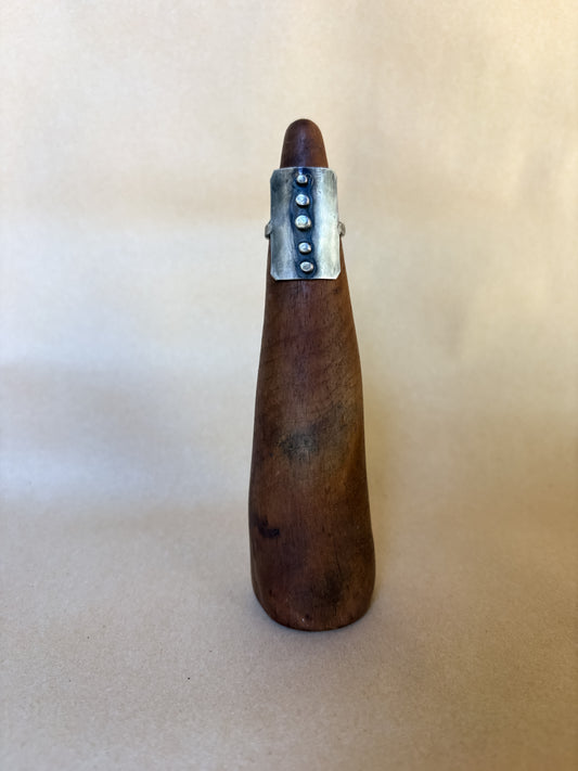 studded armor ring II