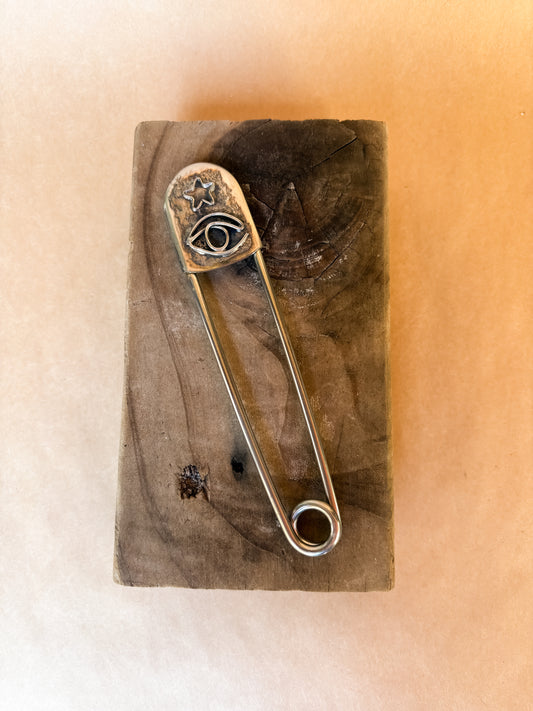 stargazer safety pin
