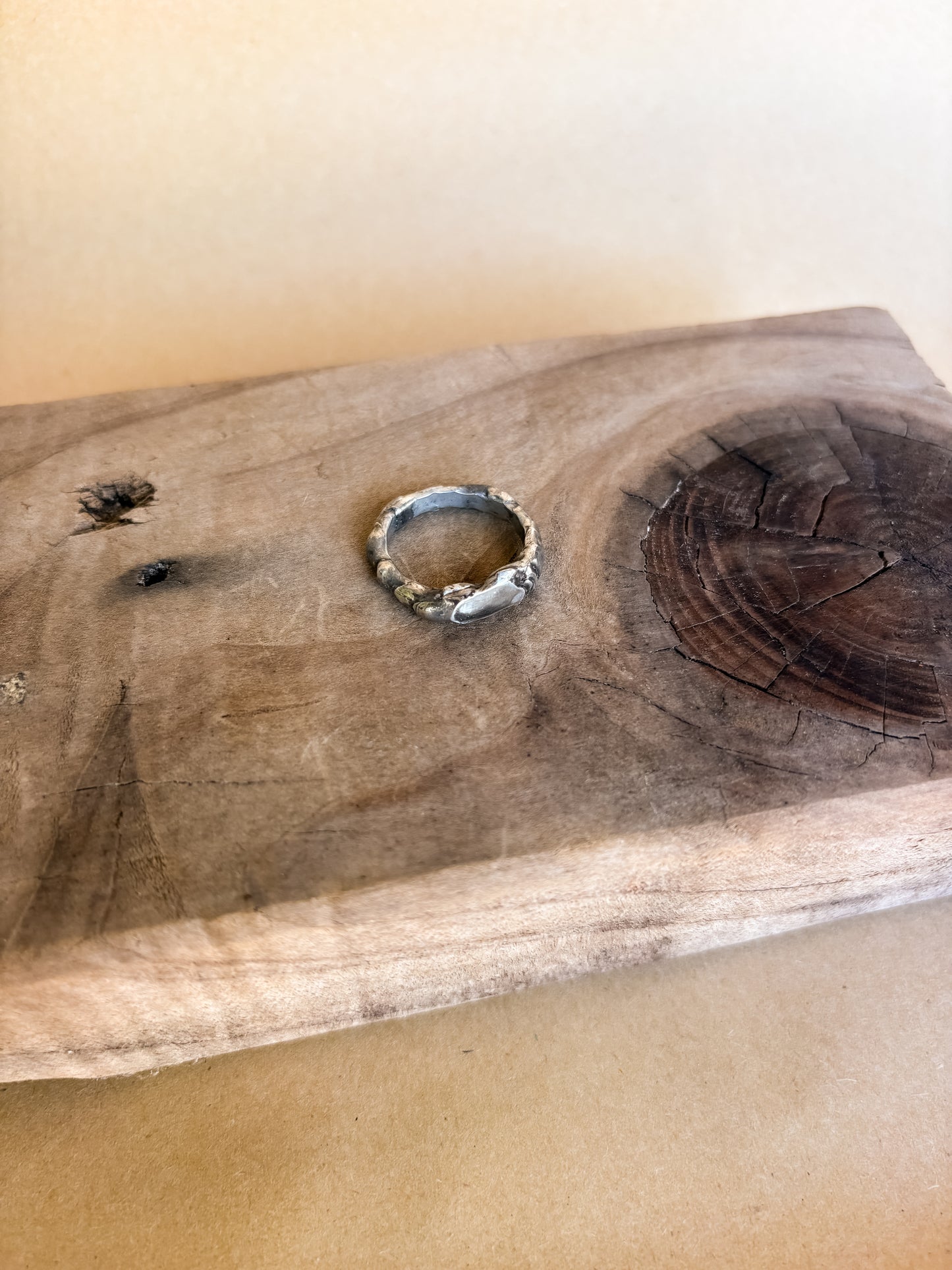 slag signet ring