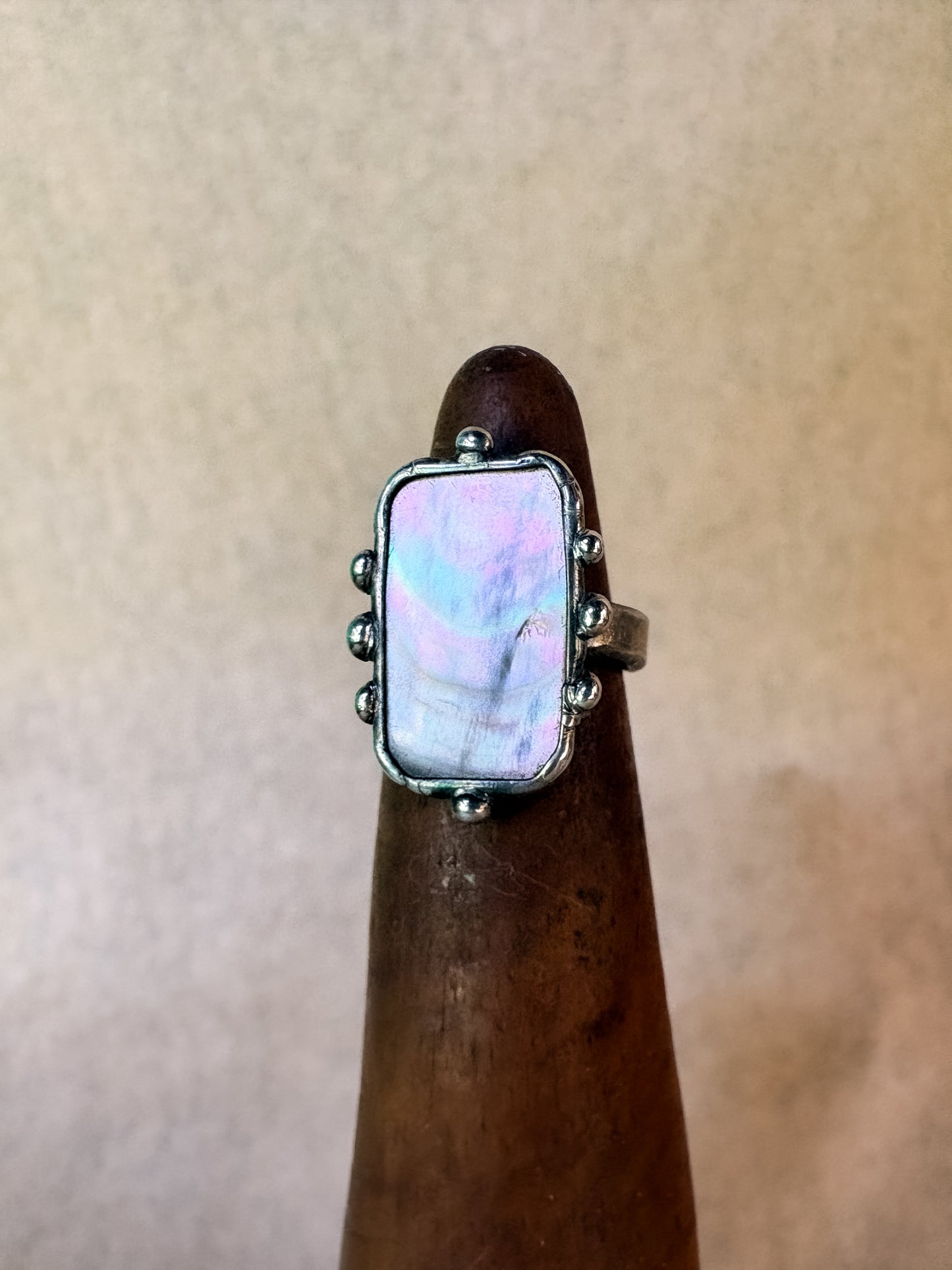 black mother of pearl bauble ring