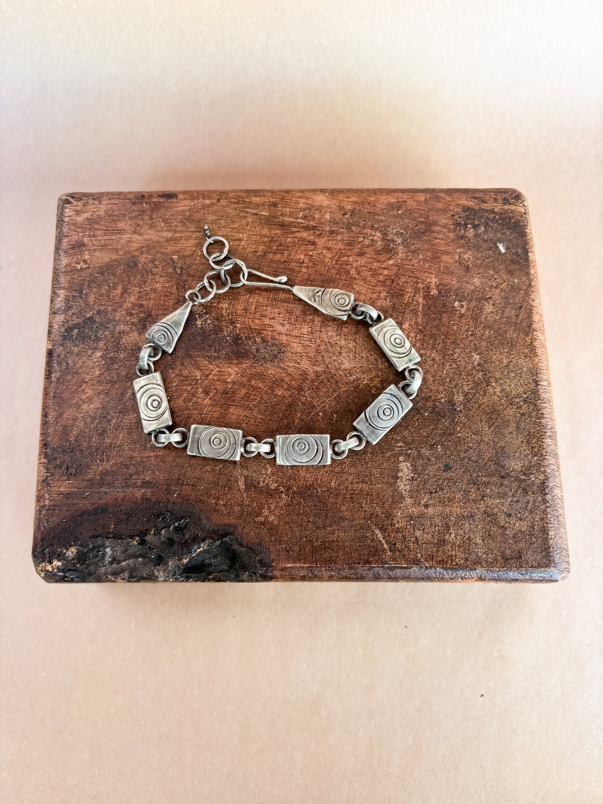 hypnosis snake bracelet