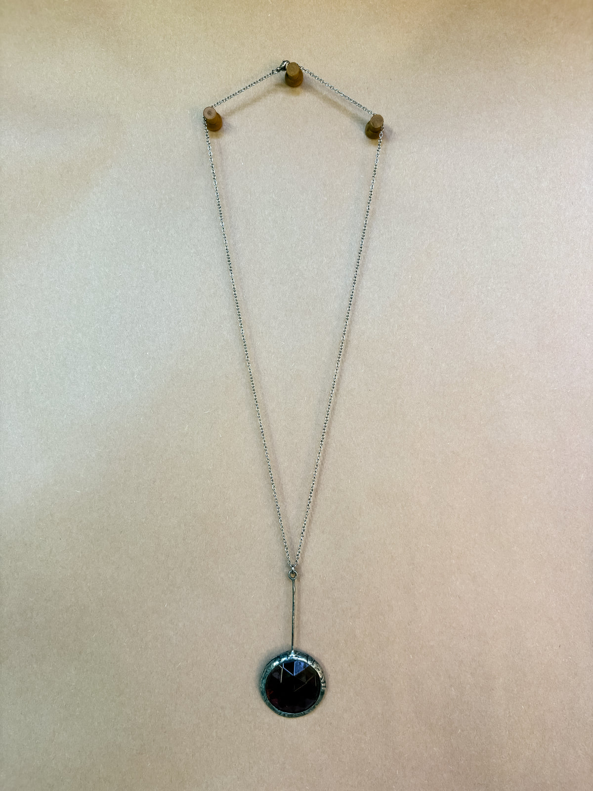 rose scrying necklace
