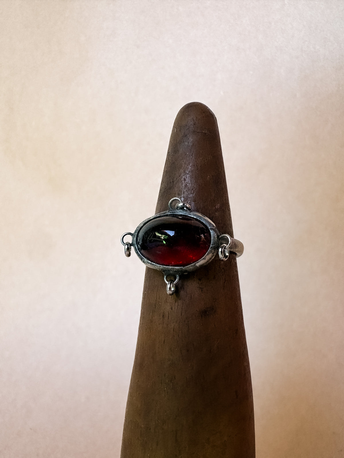 scarlet gaze ring