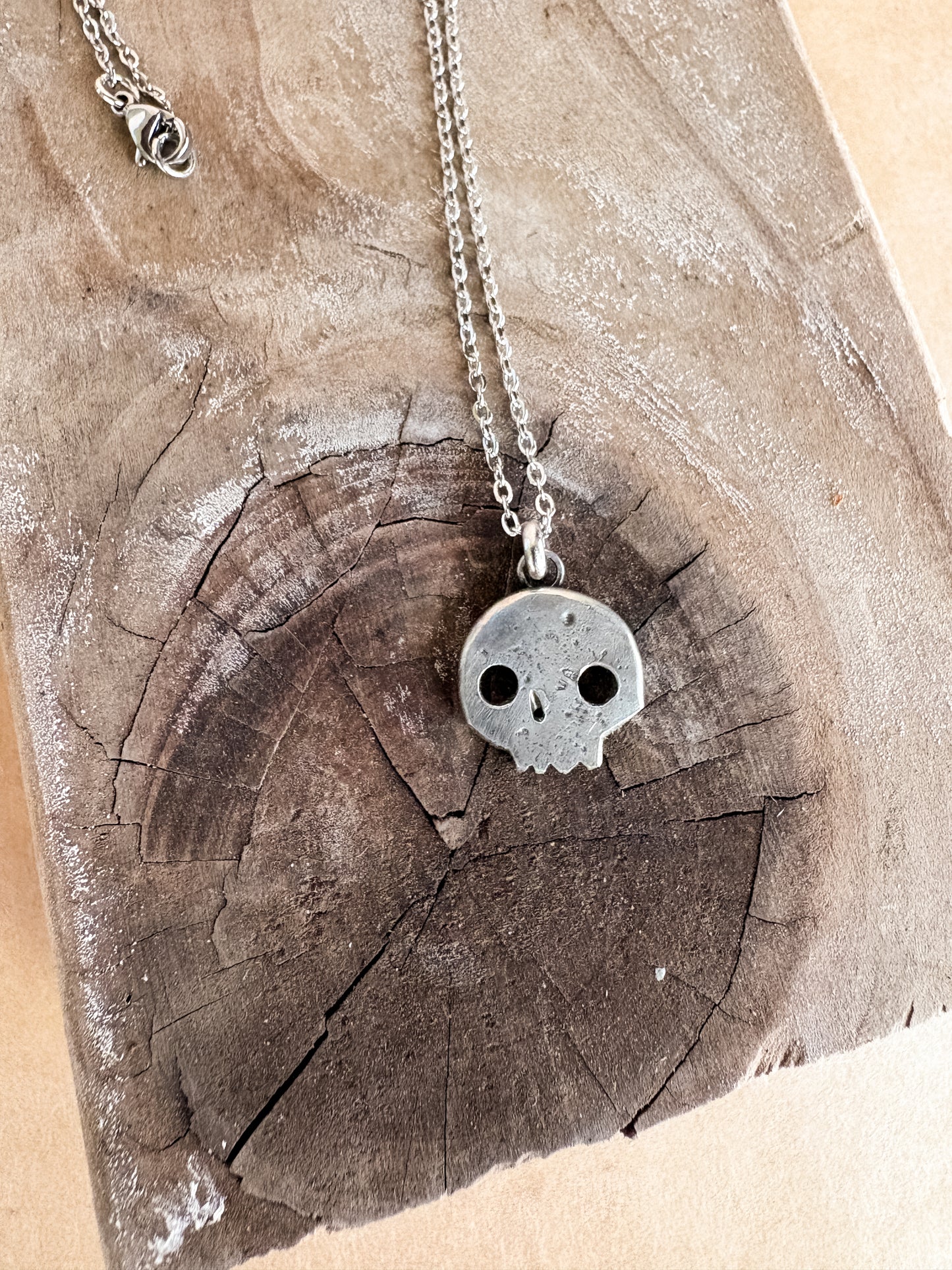 skull stacker necklace