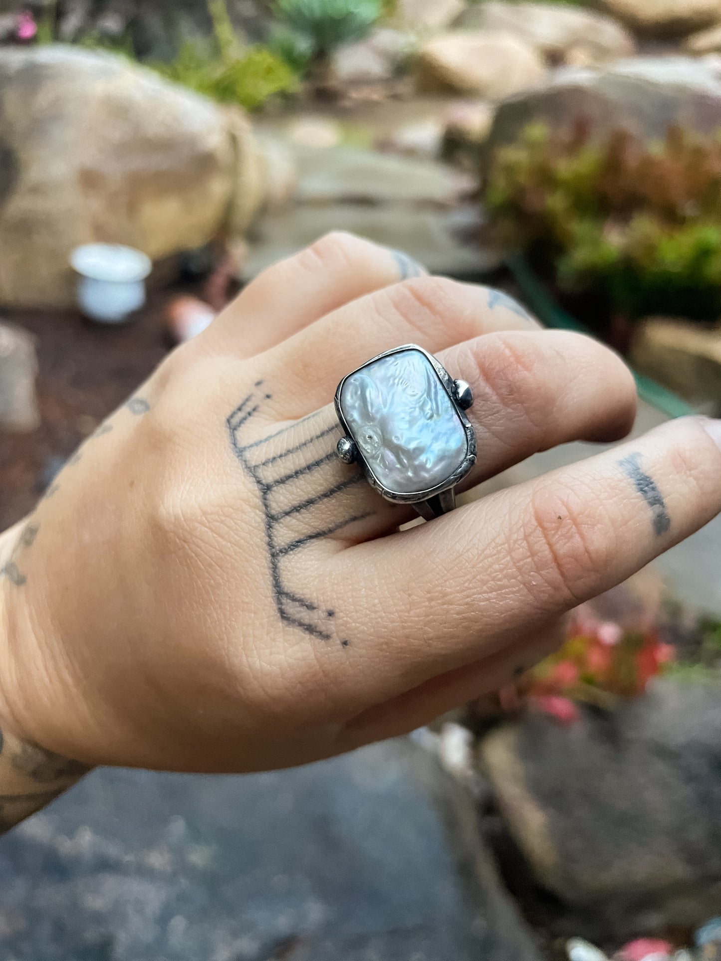 static pearl ring