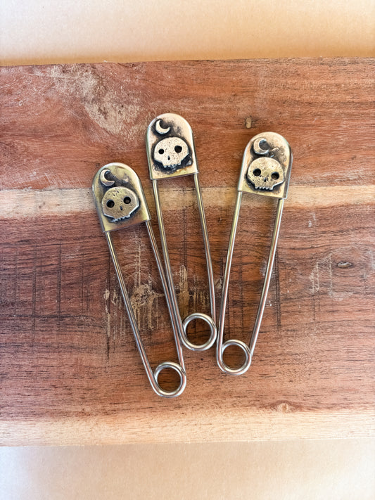 skull moon safety pin