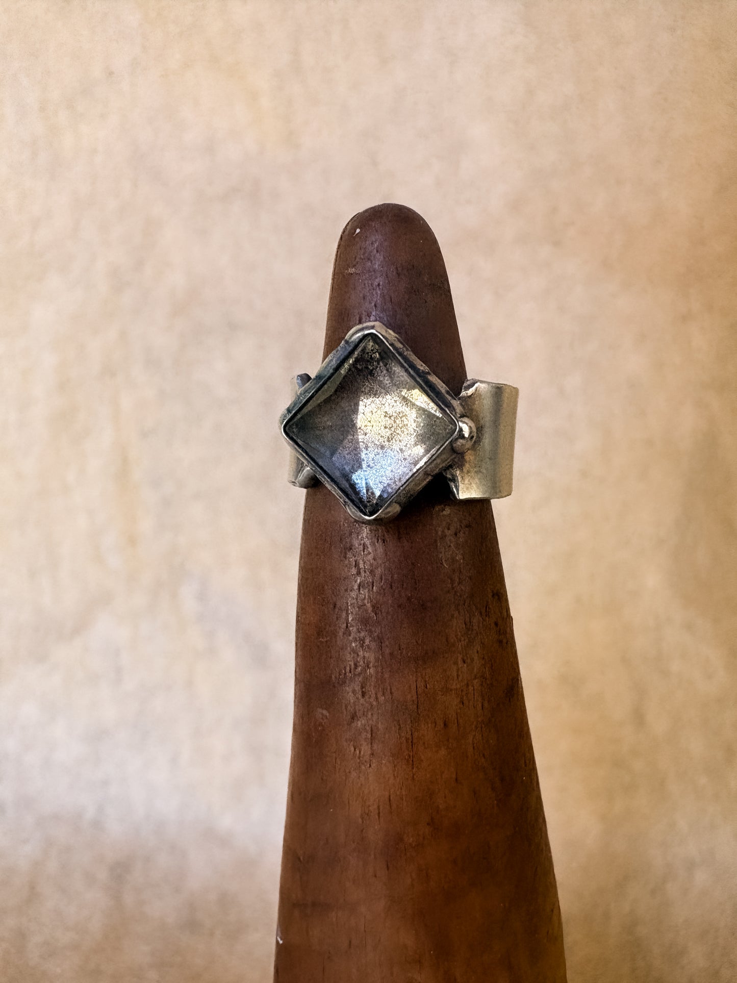 crystal shimmer ring