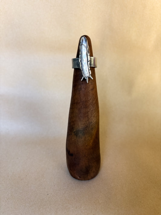 spear pearl ring