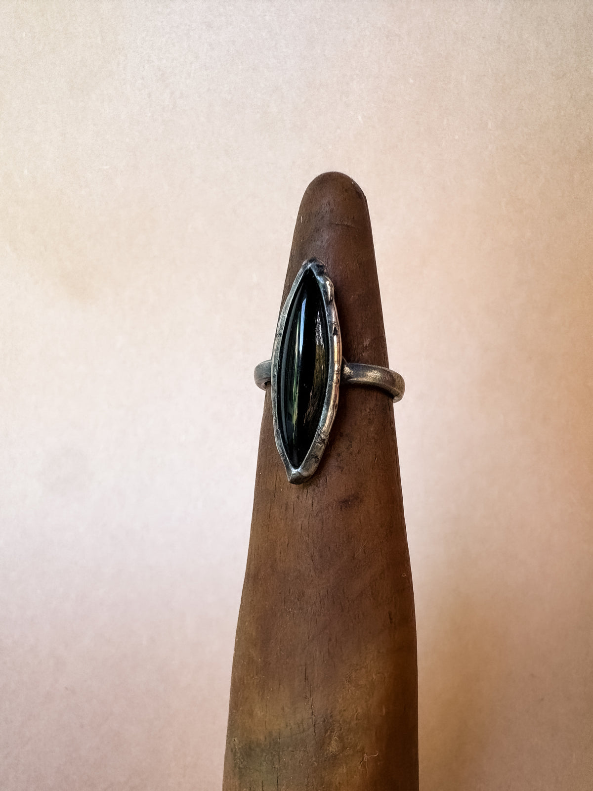 black rift ring