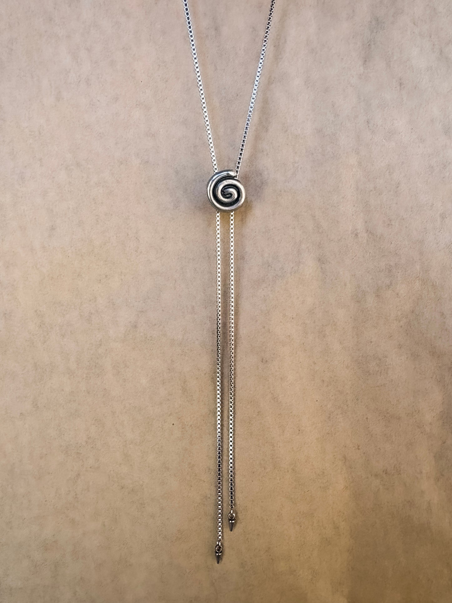 spiral chain bolo