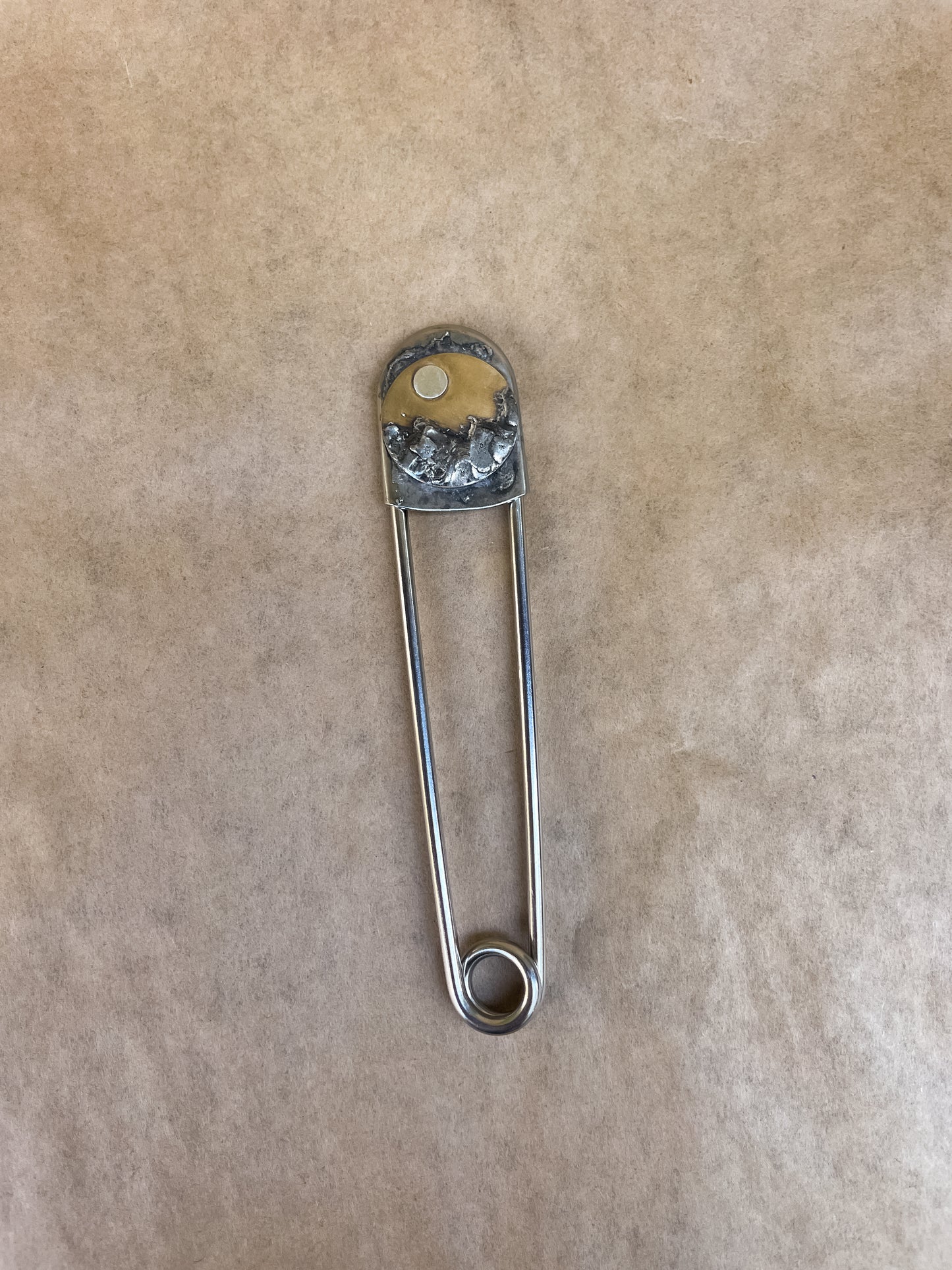 seascape safety pin