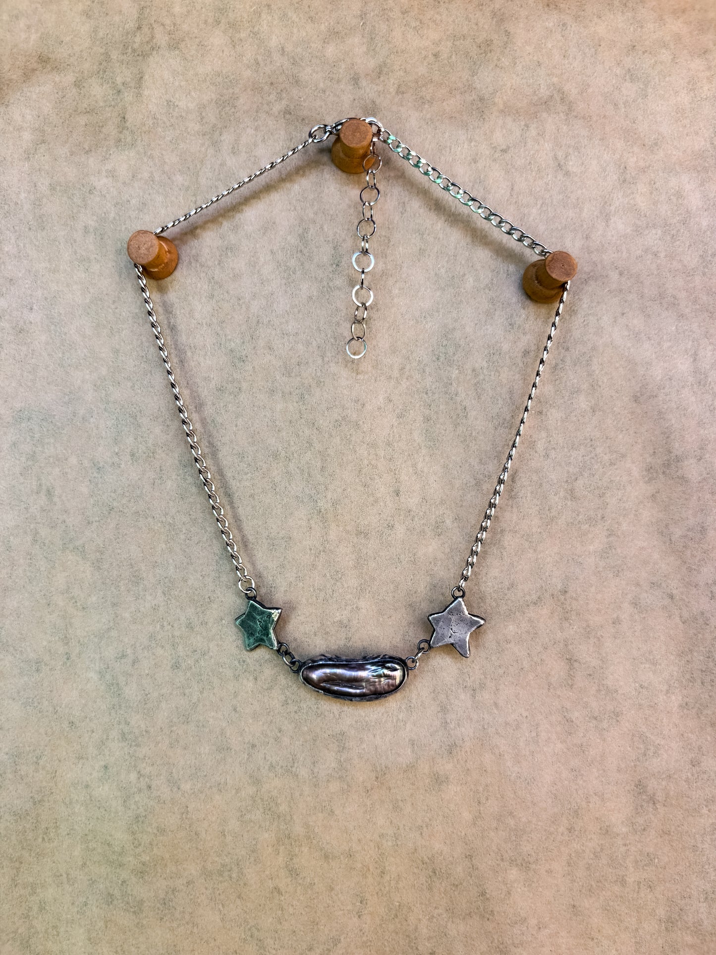 pearl star choker