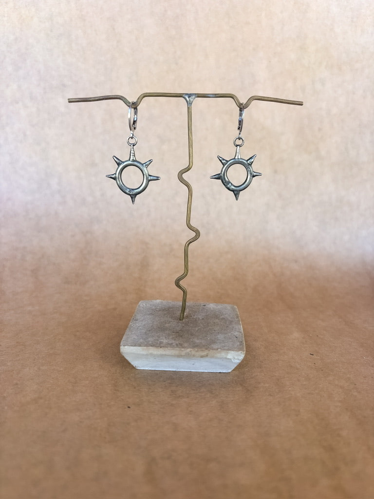 rise portal earrings