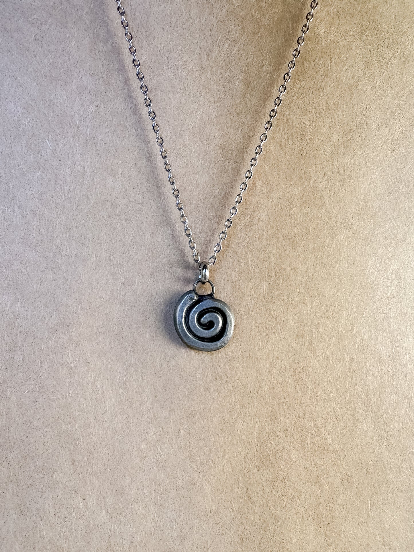 swirl stacker necklace