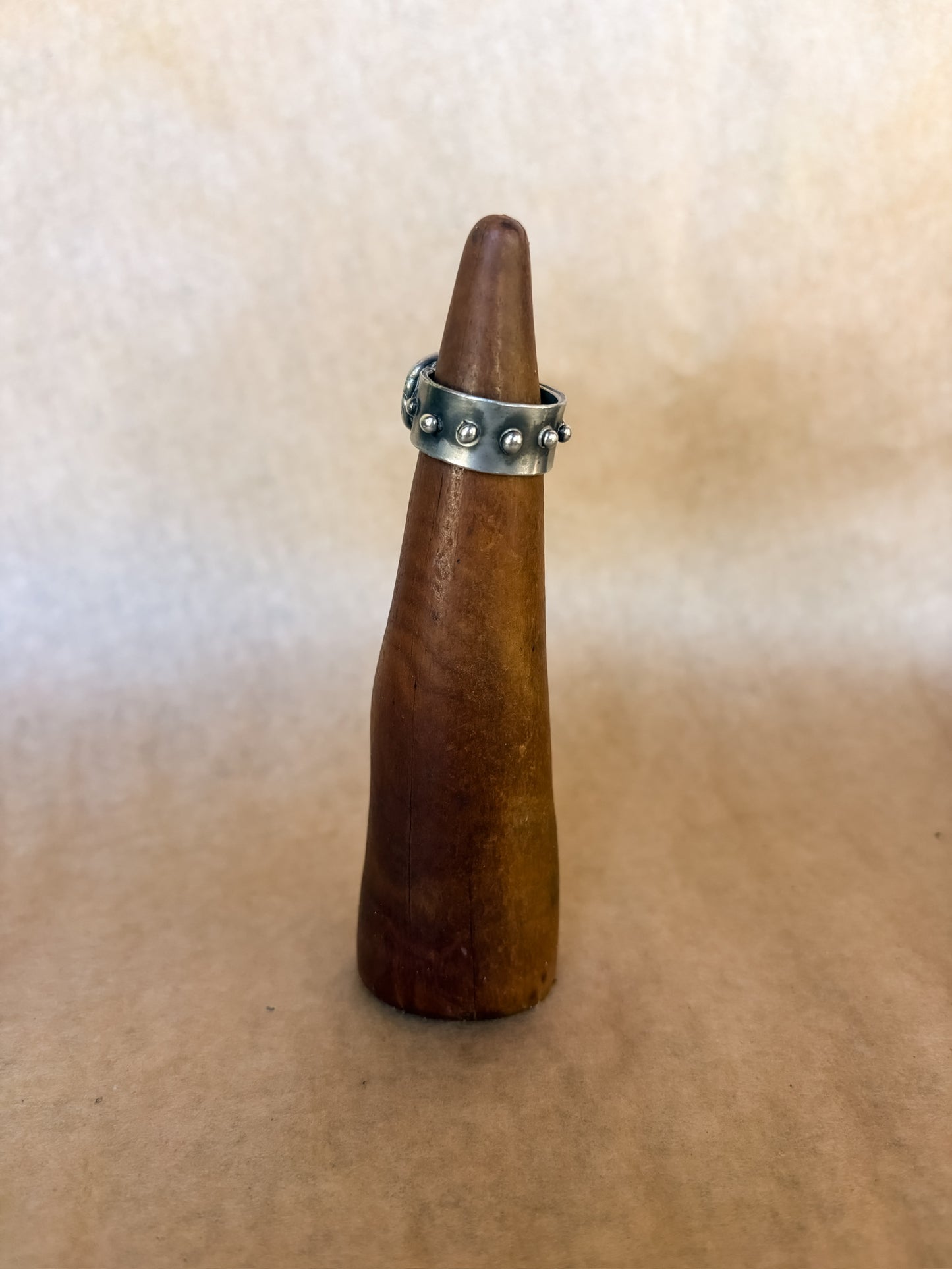 slime green knight ring