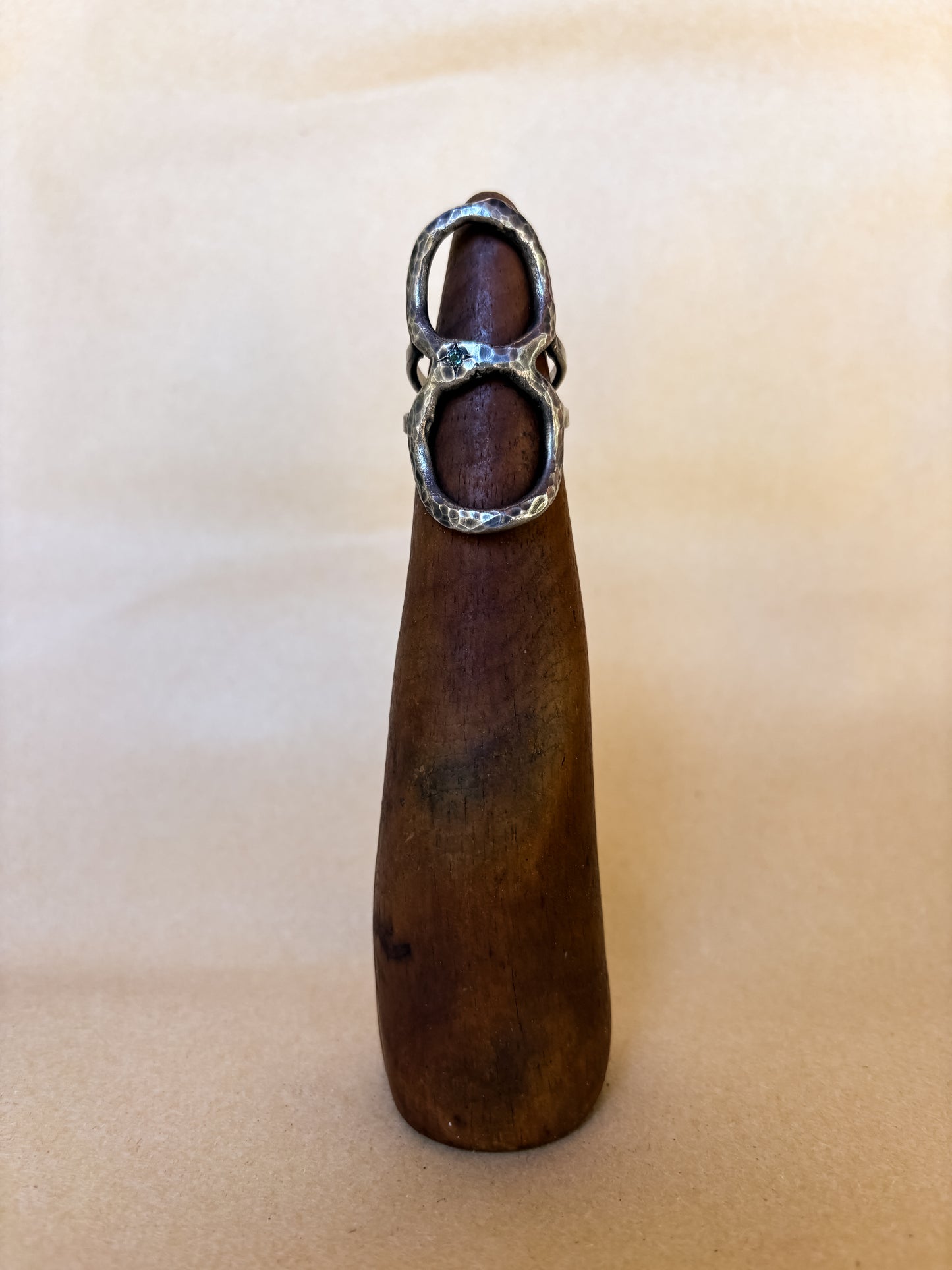 hammered double portal ring