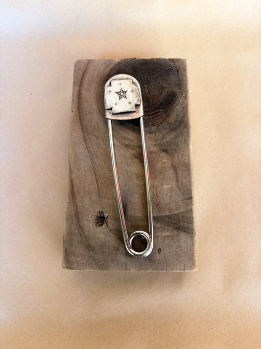 star shield safety pin