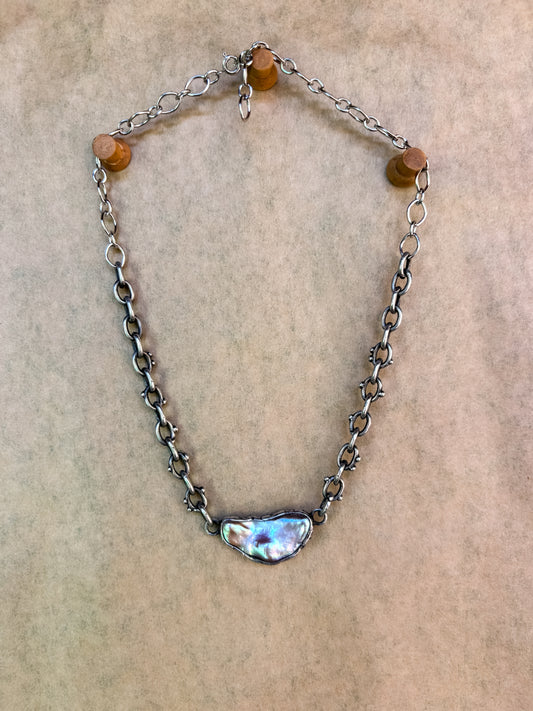 murmuring brook choker