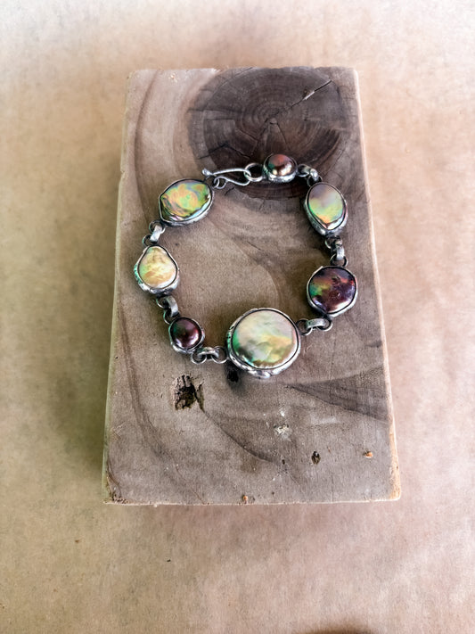 bog babe pearl bracelet