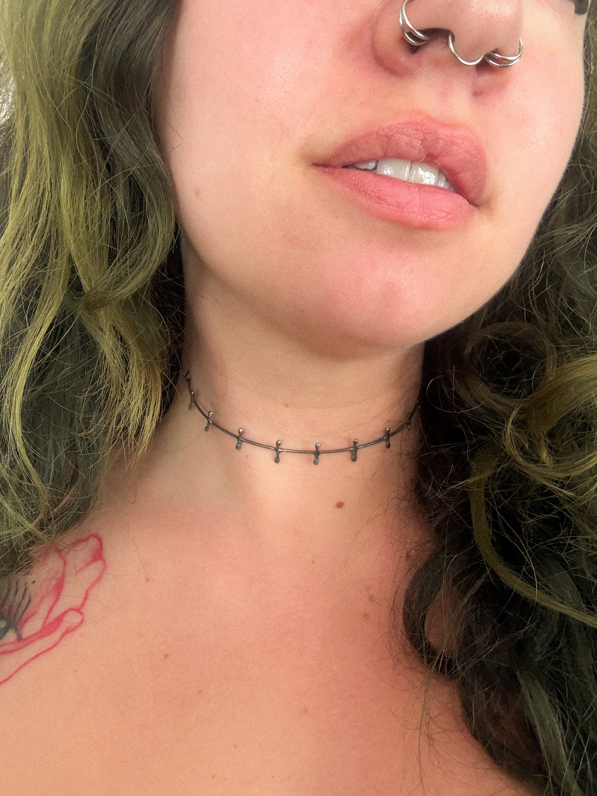 stitches choker