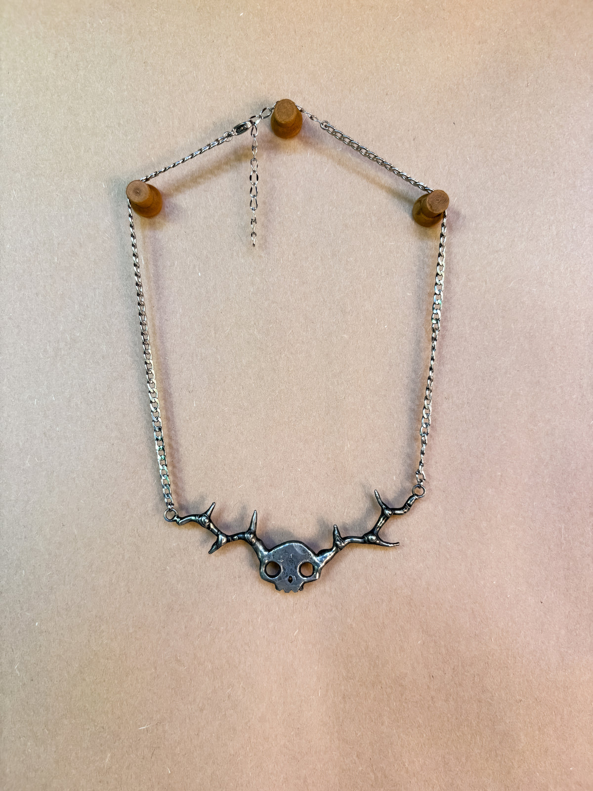 ritual skull choker I
