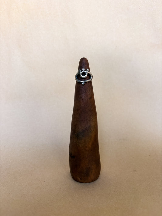 studded eye portal ring