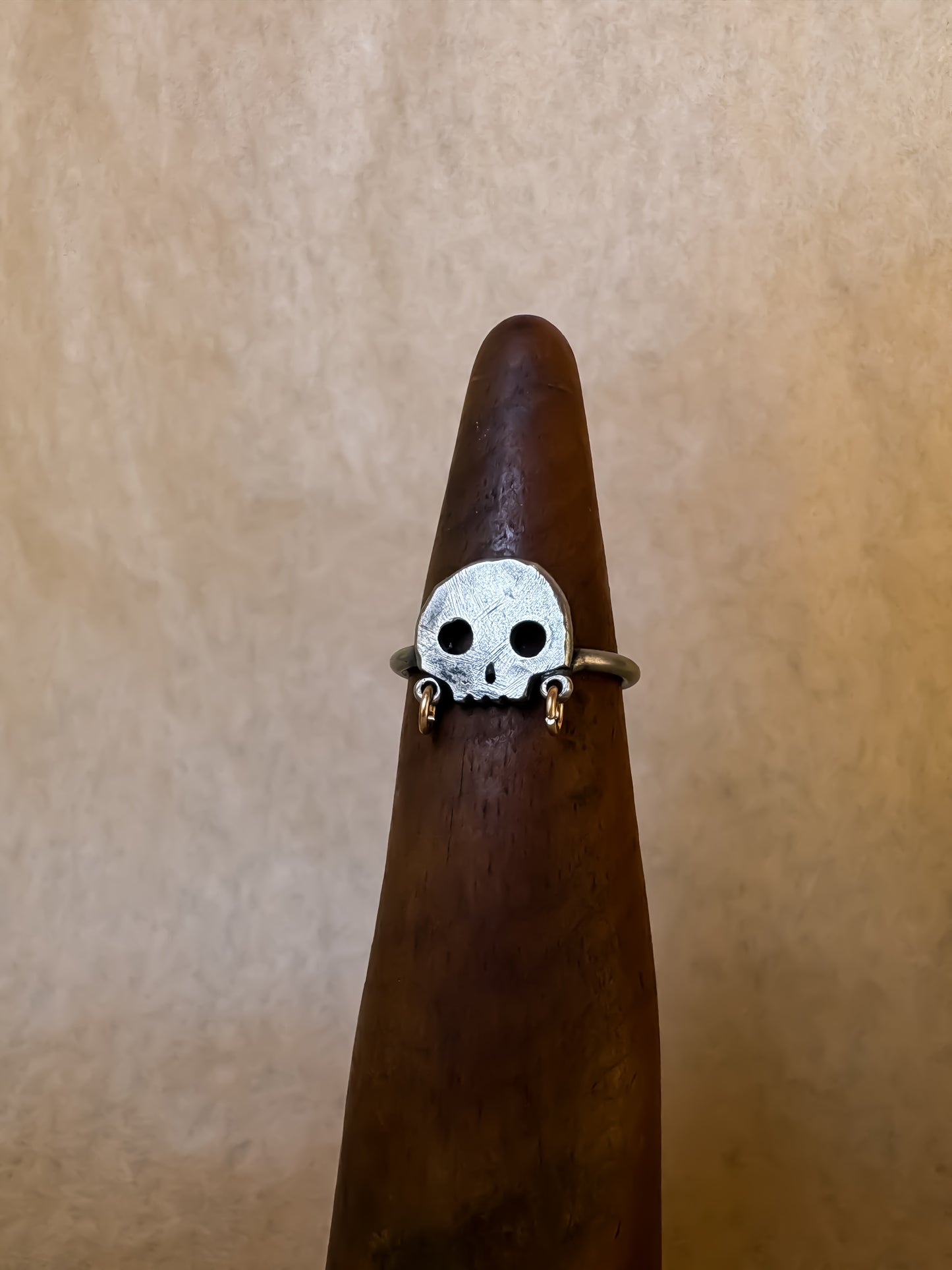 pirate skull ring