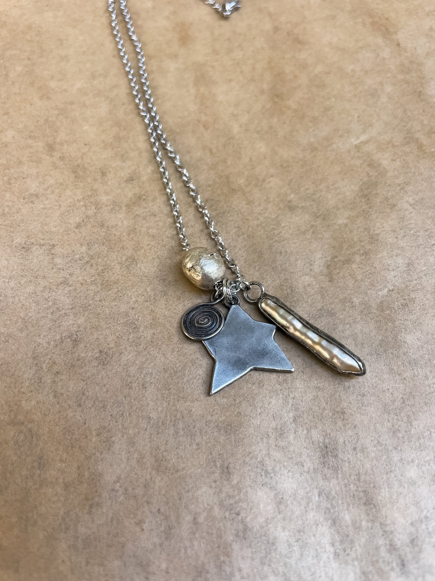 pearl & star charm necklace