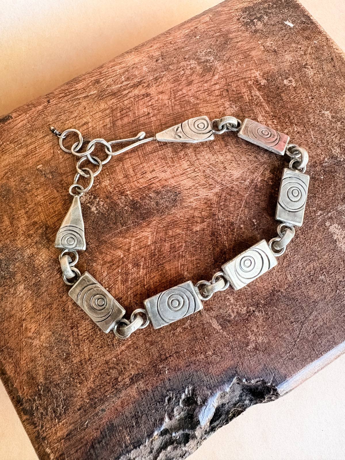 hypnosis snake bracelet
