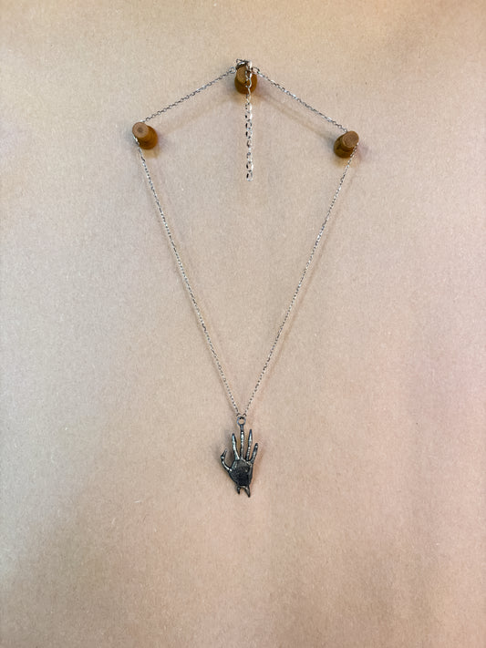 lucky hand necklace