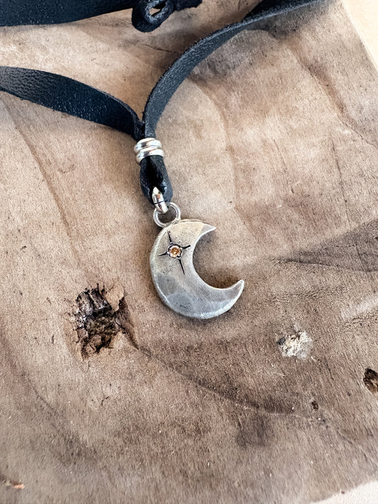 starry moon wrap choker