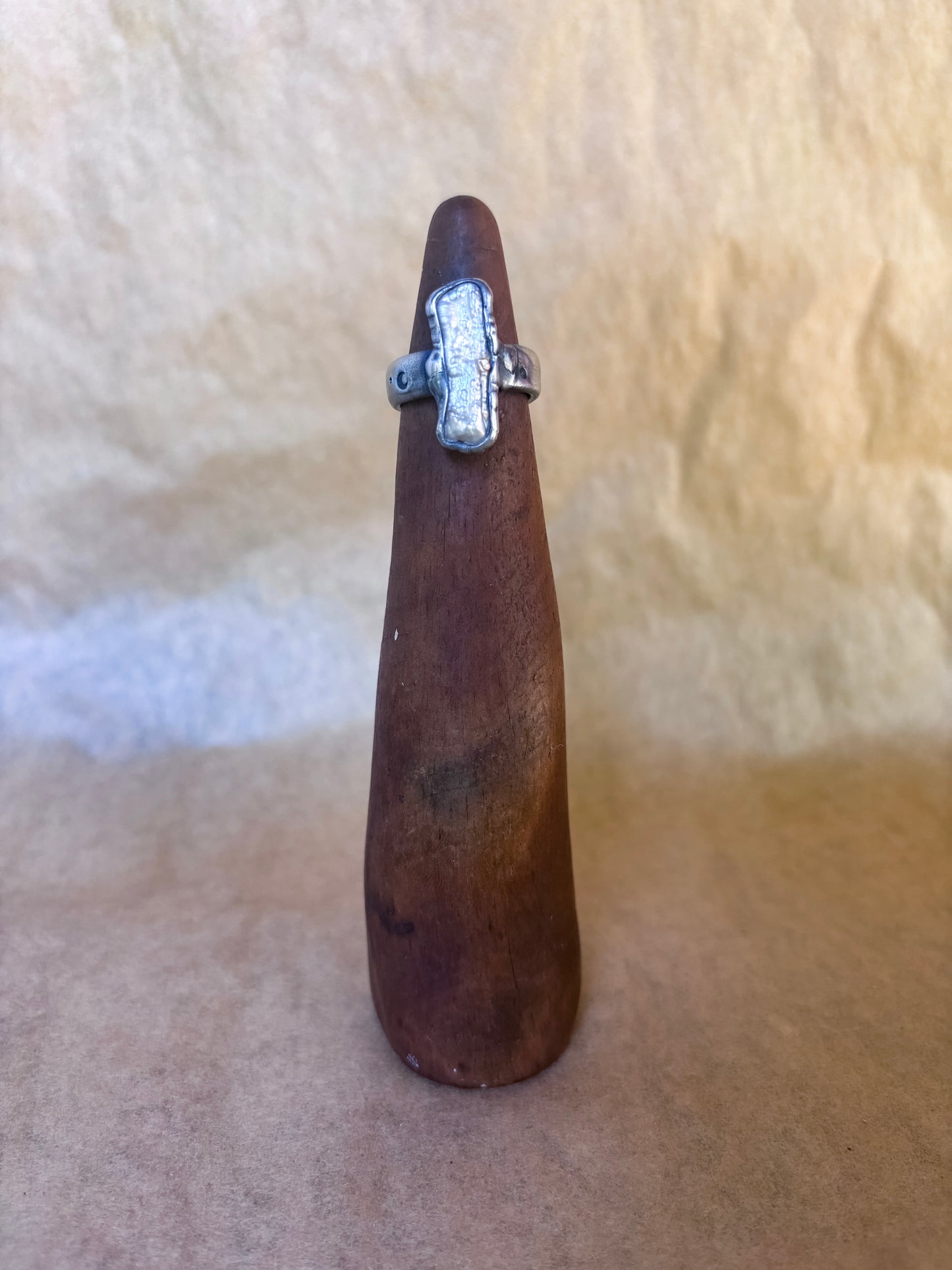 white glacier ring